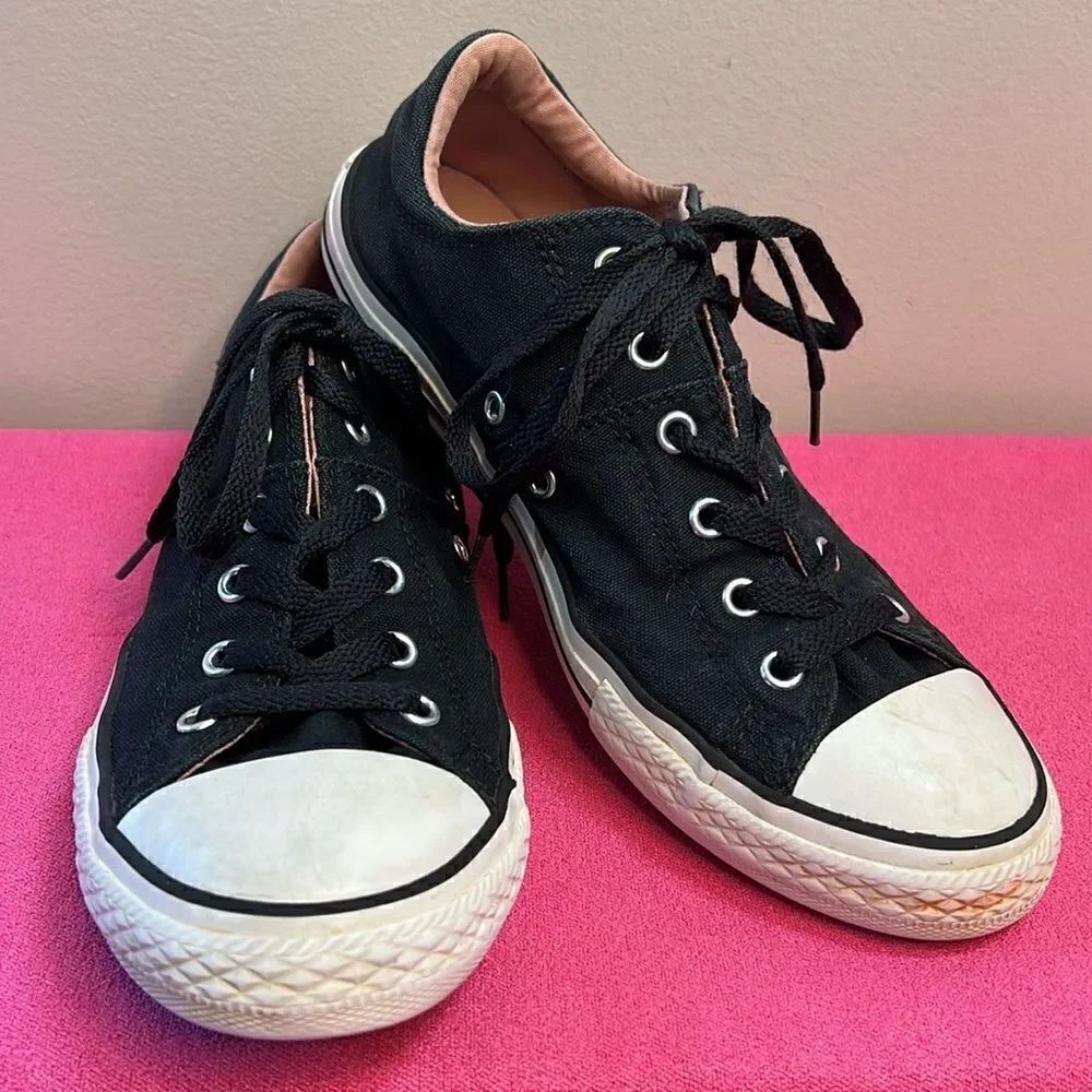 Converse Black “Denim” Look Padded Tongue Low Tops W6